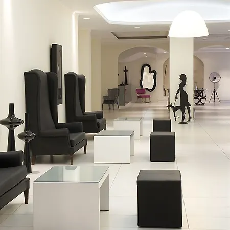 Golden Hotel 4*
