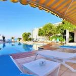 Golden Hotel