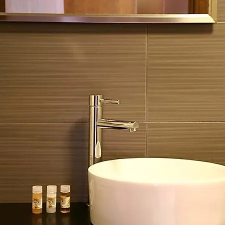 Hotell Golden 4*