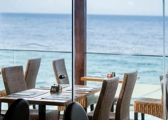 Golden 4* הרסוניסוס